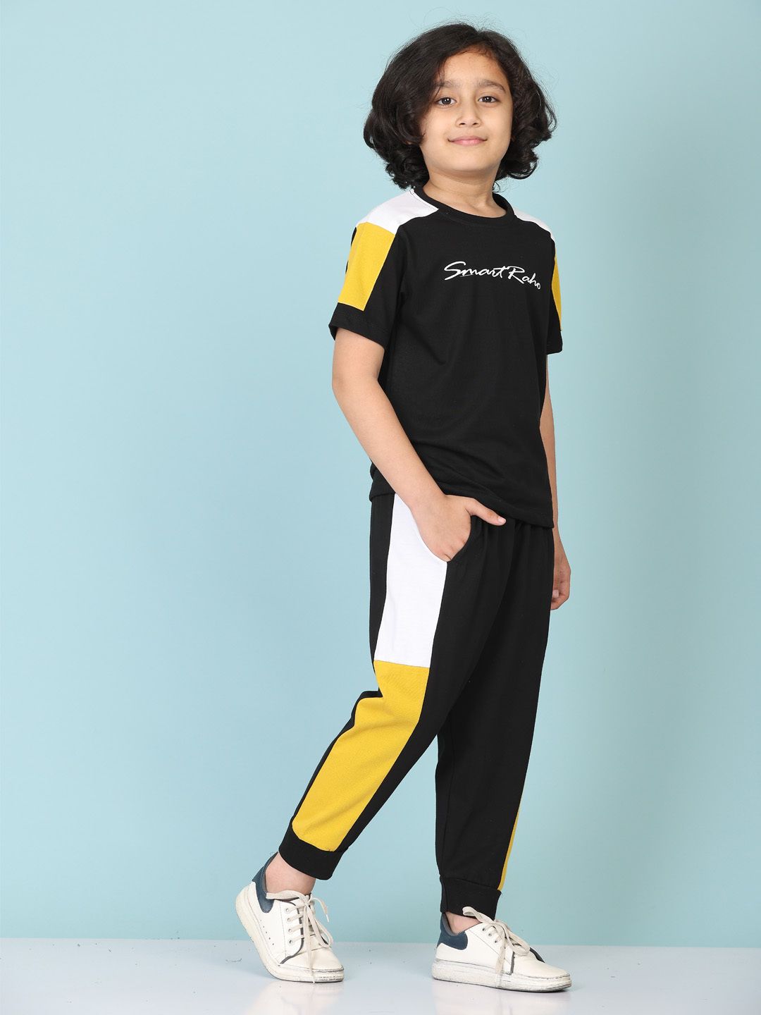 Boys Casual T-shirt Track Pants  (BLACK)
